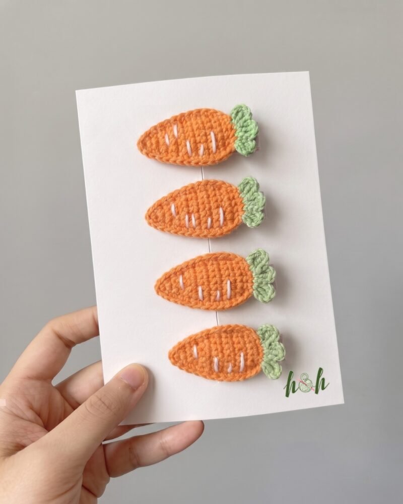 Carrot Hair Clips Set
